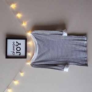 Quarter Sleeve Tee M